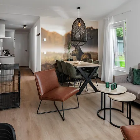 Pet-friendly Lodge, On A In A Environment Villa